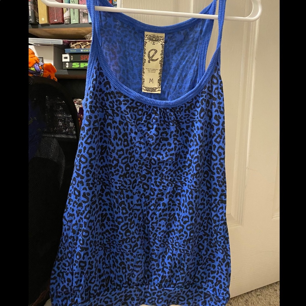 Blue leopard print tank top